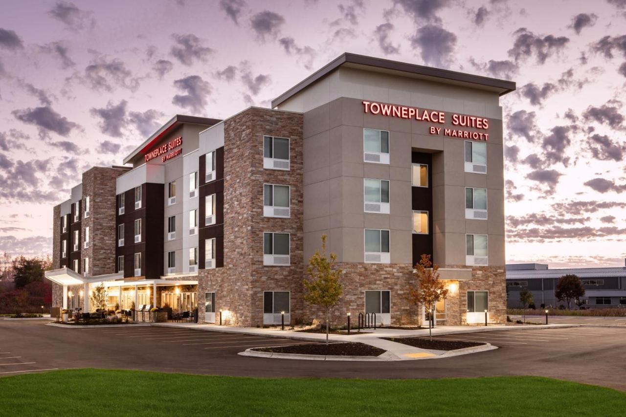 Towneplace Suites By Marriott Madison West, Middleton Экстерьер фото